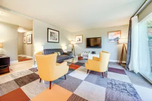 Image of Pet-friendly Condo w/ Community Perks in Renton