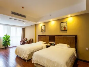 Image of GreenTree Inn Chengdu high-tech Development West Zone Shidai Tian Street Express Hotel