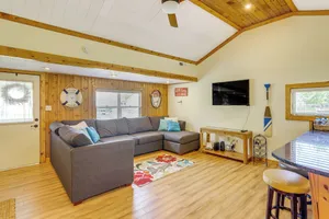 Image of Waterfront Port Clinton Cottage w/ Fire Pit!