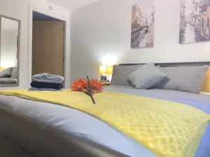 Image of Grand Central Executive Apartments