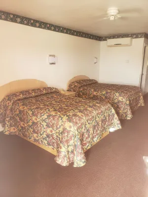 Image of camlot inn motel