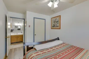 Image of Red River Ski Condo on Main St - Mtn View!