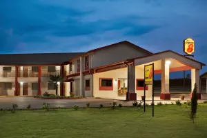 Image of Super 8 by Wyndham Corsicana