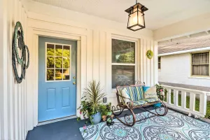 Image of Remodeled Dtwn Hot Springs Home with Porch!