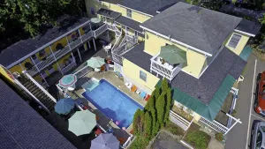 Image of Beach Motel and Suites