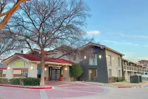 Image of La Quinta Inn by Wyndham Amarillo Mid-City