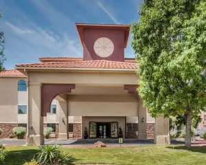 Image of Quality Inn & Suites Albuquerque West