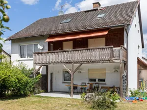 Image of Charming Apartment in Fuldabrück with Garden