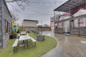 Image of Comfy Kingsport Apartment - Walk to Brewery!