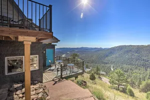 Image of The View at Mountain Retreat By Red Rocks & Golden