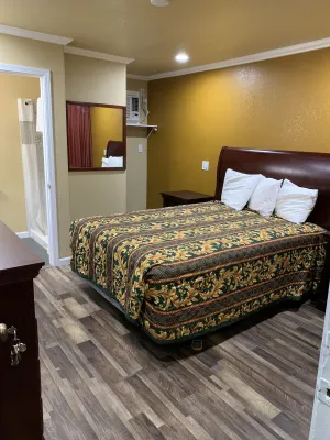 Image of Colusa Motel