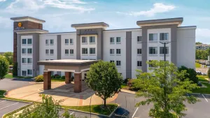Image of La Quinta by Wyndham Columbus - Edinburgh