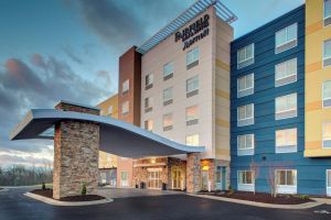 Image of Fairfield Inn & Suites by Marriott Roanoke Salem