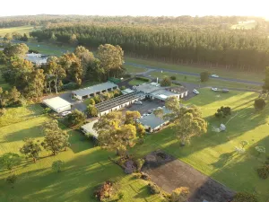 Image of William Macintosh Motor Lodge