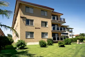 Image of Sunlake Unit 9