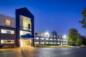 Image of SureStay Plus Hotel by Best Western Durham Medical Center