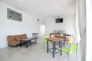 Image of RedDoorz @ Jalan Ringroad Selatan
