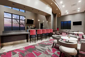Image of Hampton Inn & Suites Oakland Airport-Alameda