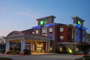 Image of Holiday Inn Express & Suites Texarkana by IHG