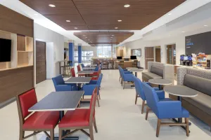 Image of Holiday Inn Express & Suites - Hudson I-94 by IHG
