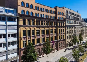 Image of TORTUE HAMBURG - Schöner als die Fantasie