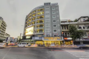 Image of Paradise Hotel