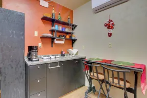 Image of 2 Mi to Shopping & Dining: Santa Rosa Studio