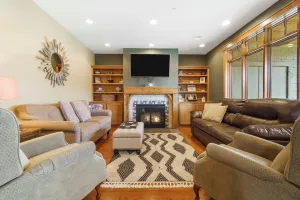 Image of Taneycomo Retreat - Lakefront Condo