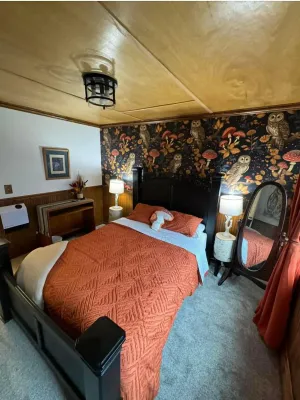 Image of Nauti Otter Inn and Yurt Village