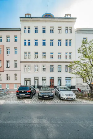Image of easy flat Augarten