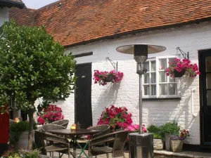 Image of THE SARACENS HEAD INN