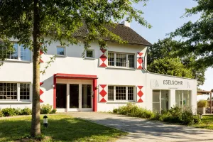 Image of Schloss Hertefeld & Hertefeldhof