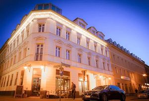 Image of Hotel Bett und Buch