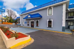 Image of Rodeway Inn & Suites Fort Jackson