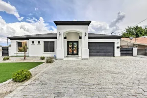 Image of Putting Green and Gazebo Upscale Peoria Home