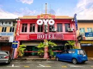 Image of OYO 850 Gold Star Hotel