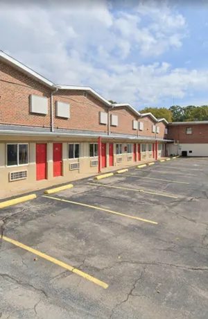 Image of Saint Roberts town and village motel