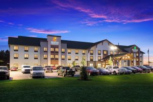 Image of Comfort Inn & Suites Gaylord