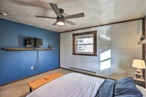 Image of Creekside Cabin Easy Access to i-70 and Slopes!