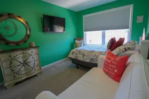 Image of Spyglass Inn