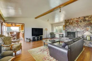 Image of Amazing Views with massive pool Total Oasis