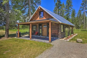 Image of Serene Kootenai Cabin - 3 Mi to Dtwn and River!