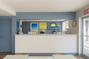 Image of Days Inn by Wyndham Bradenton I-75