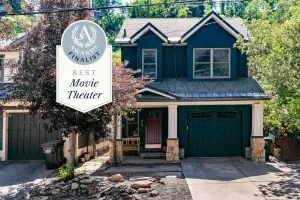 Image of Red Hawk by AvantStay Charming Cabin w Theatre Spa 5mins to Deer Valley Mtn