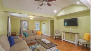 Image of House on Acacia