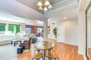 Image of Spacious Kent Home Near SeaTac Airport with Patio