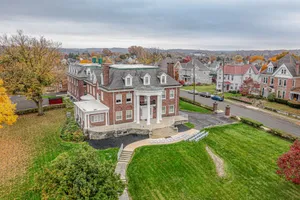 Image of The Grandeur Estate