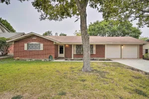 Image of Cozy San Antonio Home with Patio, 1 Mi to Airport!