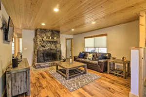 Image of South Lake Tahoe Cabin ~ 7 Mi to Ski Resort!