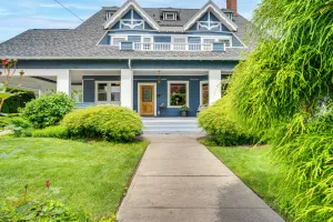 Image of Wine Country Home with Yard Walk to Downtown!